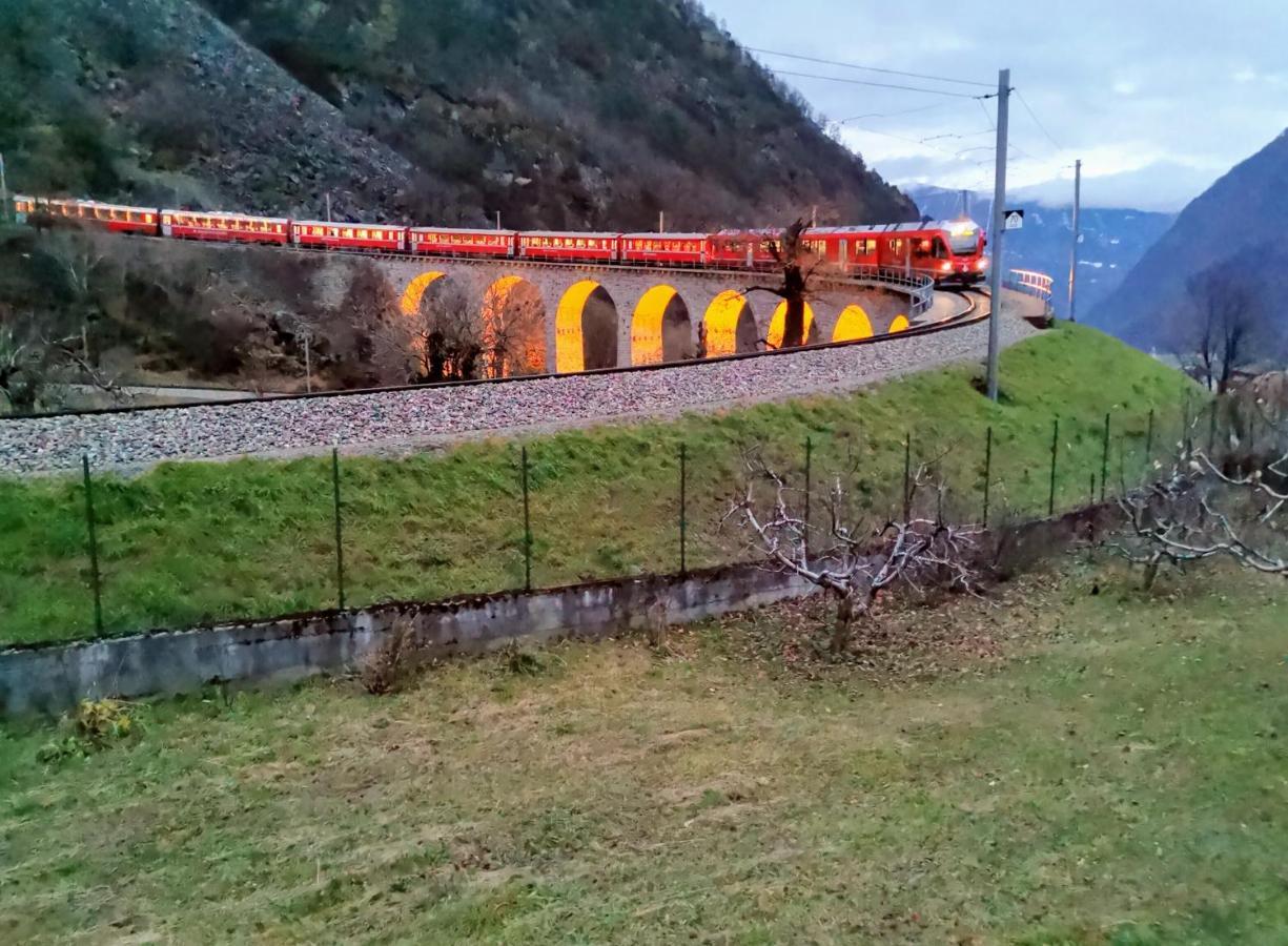 Appartamento Residenza Le Torri Tirano Esterno foto